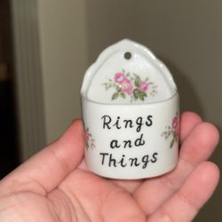 Vintage Rings And Things Holder