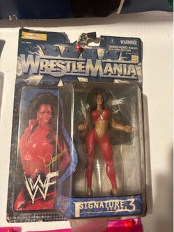 Jacqueline Pacific WWF action figure 1998