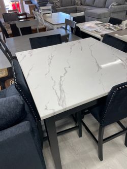 COUNTER HEIGHT TABLE SET