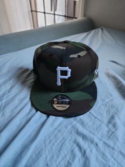 Brand New Official Snap Backs (New Era)