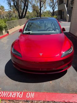 Ultra Red 2025 Model 3 Tesla