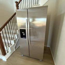 Whirlpool Side-by-Side Refrigerator – Like New