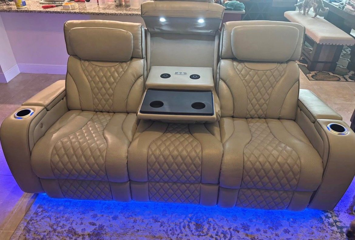 Reclining-Sofa#
