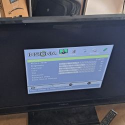 40-in Flat Screen TV