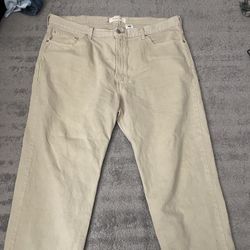Beige Levi’s 550 42/30