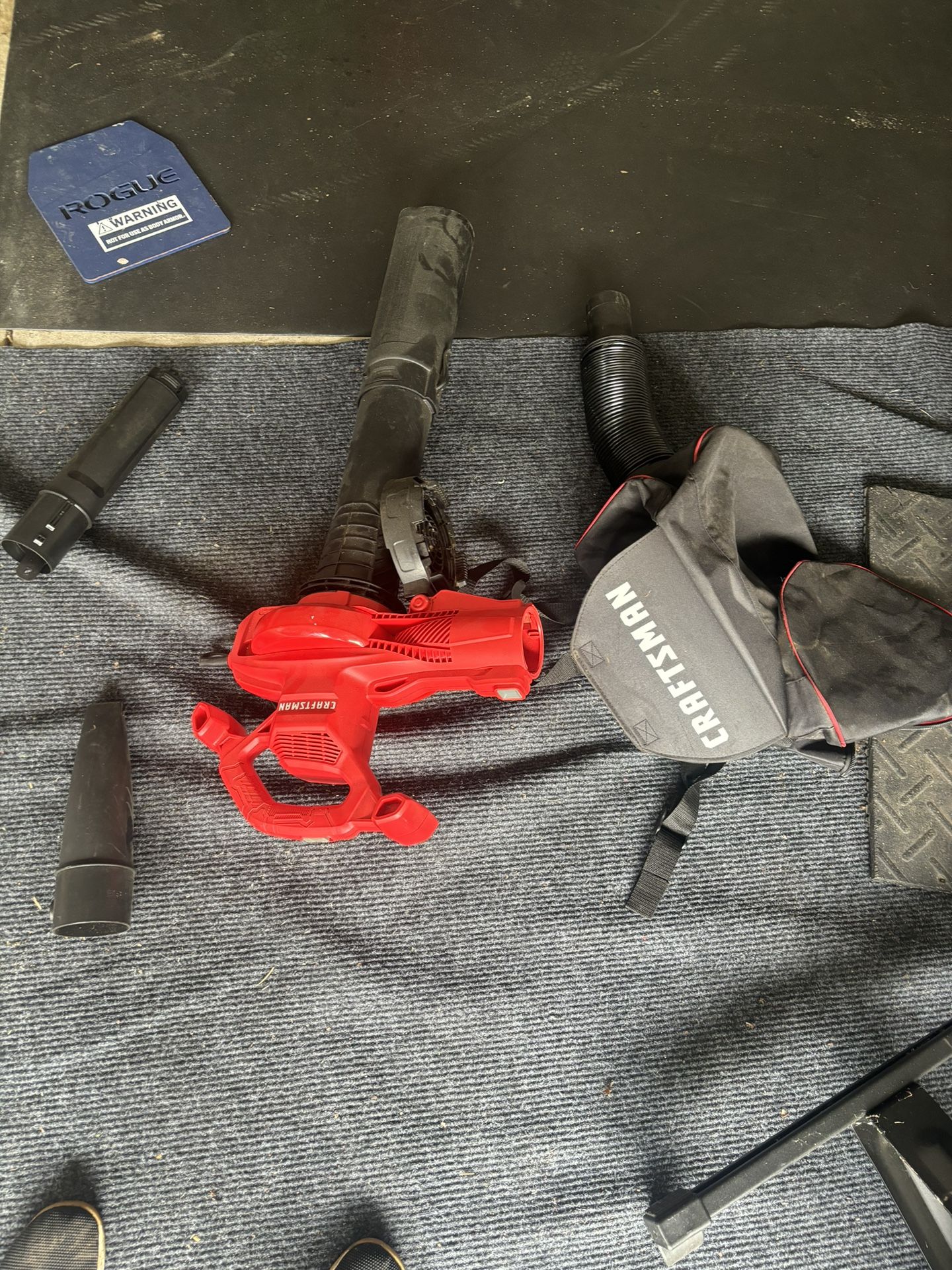Leaf Blower/vacuum And Mulcher With Bag