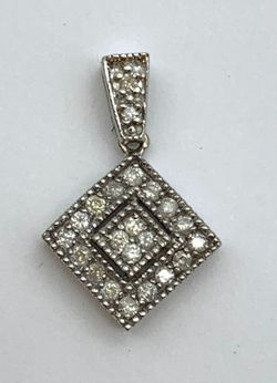 White gold diamond pendant #14407