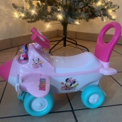 Kids Minnie Mouse airplane
