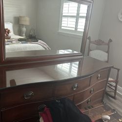Dixie Dresser With Glass Topper