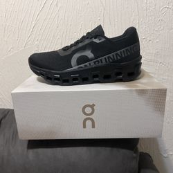 Men’s On Running Cloudmonster 2 Shoes