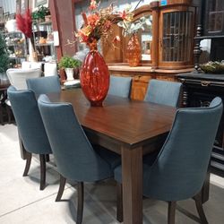 Beautiful Modern Dining Room Table Set