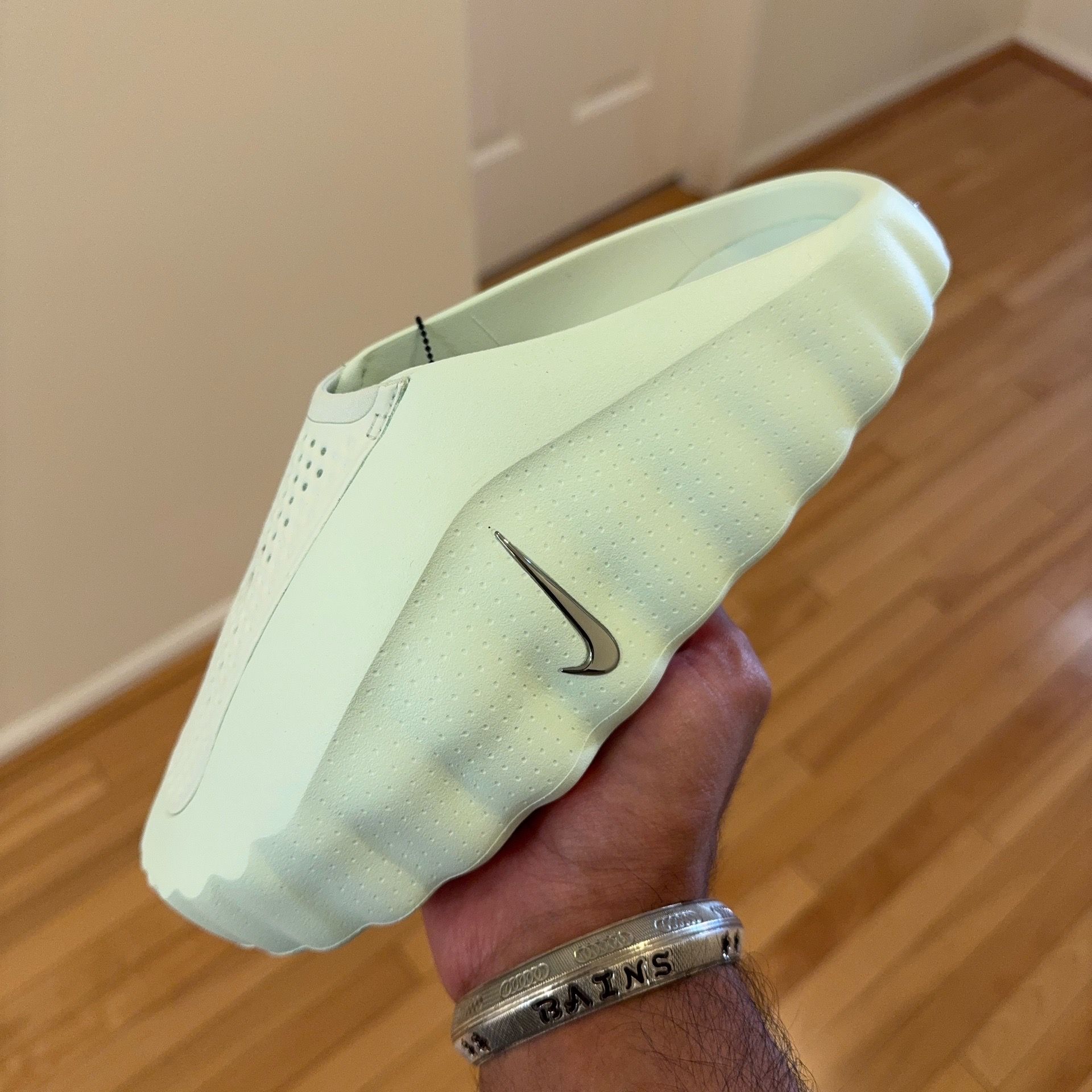 Nike Mind 001 Slide ‘Barely Green’