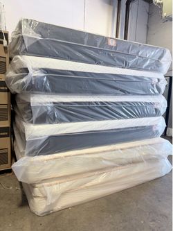 Outlet SALE 💥 King mattress good brands starting from $289 and UP💥