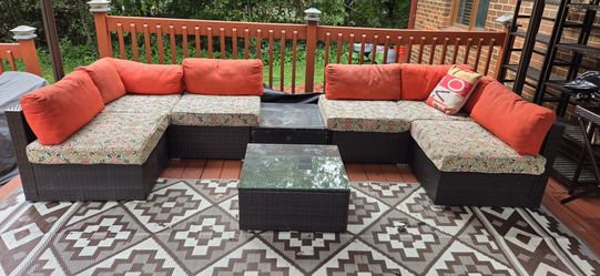 Wayfair 7 pc Outdoor Sectional.
