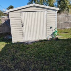 Robin's Shed