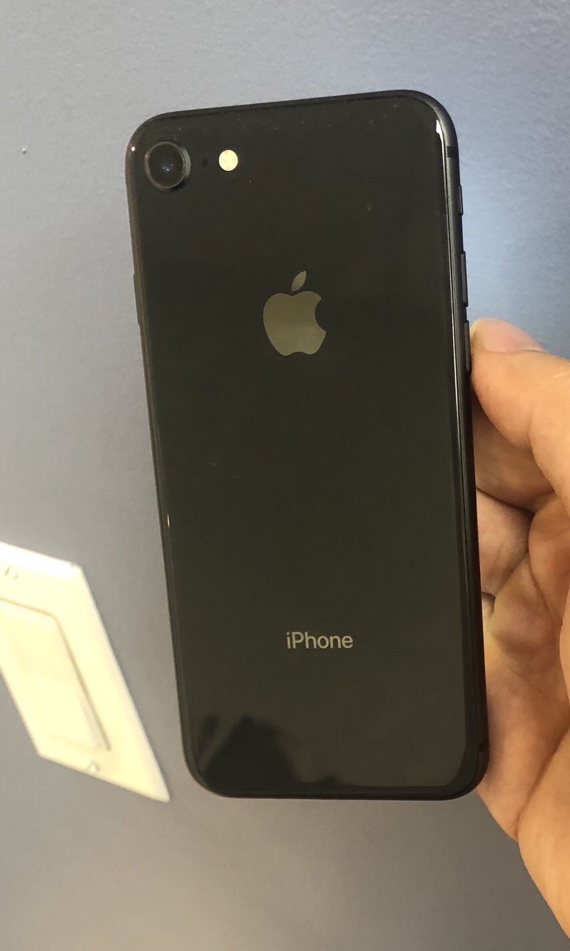 iPhone 8 64GB Factory Unlocked