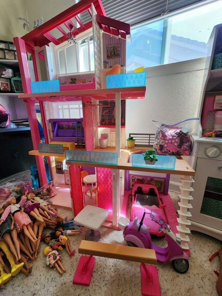 Barbie Dream House Extravaganza
