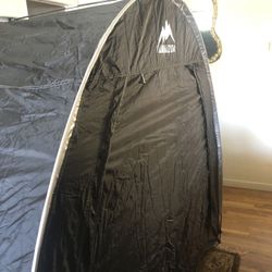 Brand New MAIZOA TENT DIMENSIONS 2ft 7” With X 6’5 Inch do Length X 5’5” H 