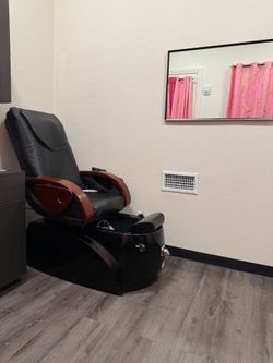 Pedicure chair