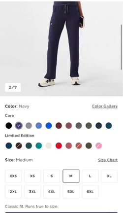 Médium petite navy blue figs pants