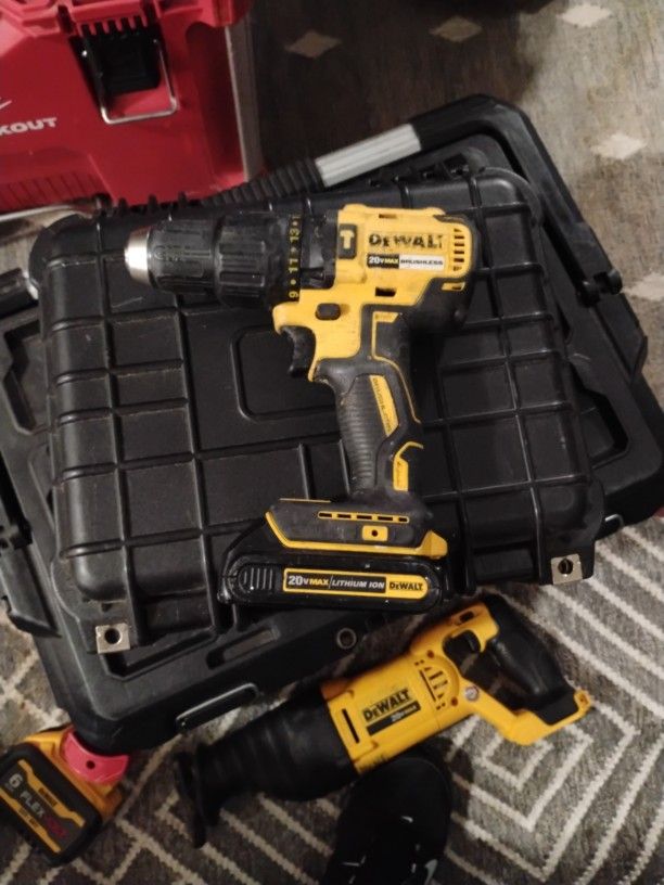 DeWalt 20V Brushless Drill w/ Battery