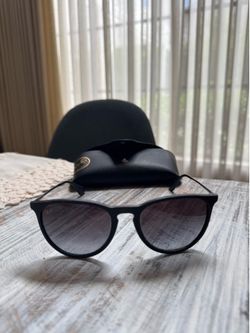 Women’s Ray Ban Sunglasses