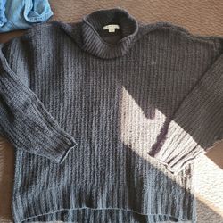 Womens AMERICAN EAGLE KNITTED SWEATER