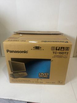 Panasonic LCD 15.2' TV/DVD PLAYER With Remote TC-15DT2