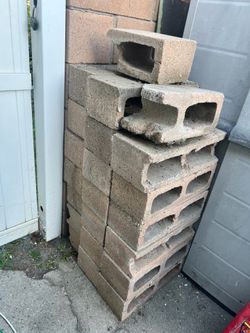 CINDER BLOCKS- 20 count