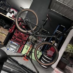 2021 specialized epic evo sz M