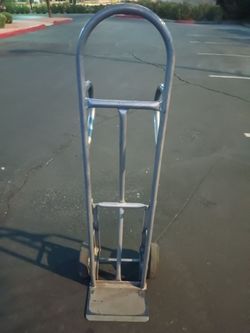 Hand truck Named Dolly