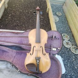 1880s German Fiddle With Case