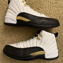 Size 11.5 (Pre owned, no box) - Air jordan 12 retro royalty taxi