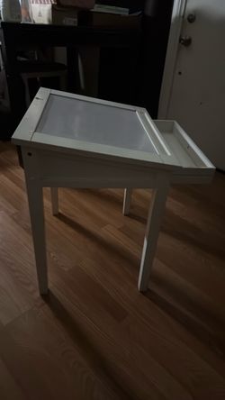 Kids white board desk
