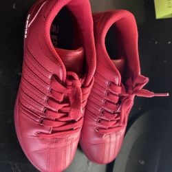 Kids K Swiss Size 5