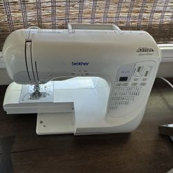 Project Runway™ Limited Edition Sewing Machine