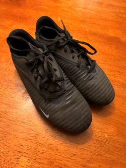 Nike Phantom sz 4.5