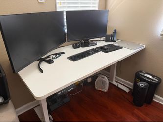 Standing desk