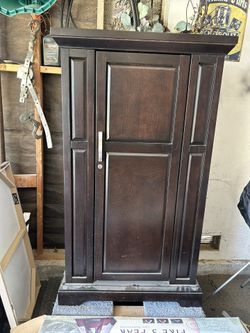 Liquor Cabinet 