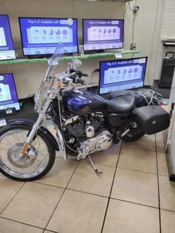 Harley Davidson XL1200C Motorcycle