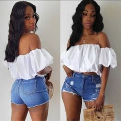 Puff sleeve crop top