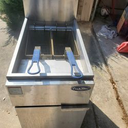 Commercial Deep Fryer