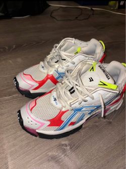 balenciaga runners
