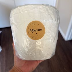 White Plastic Plant Pot 