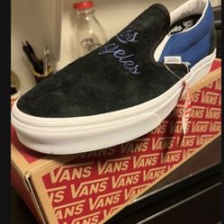 Vans slip Ons.