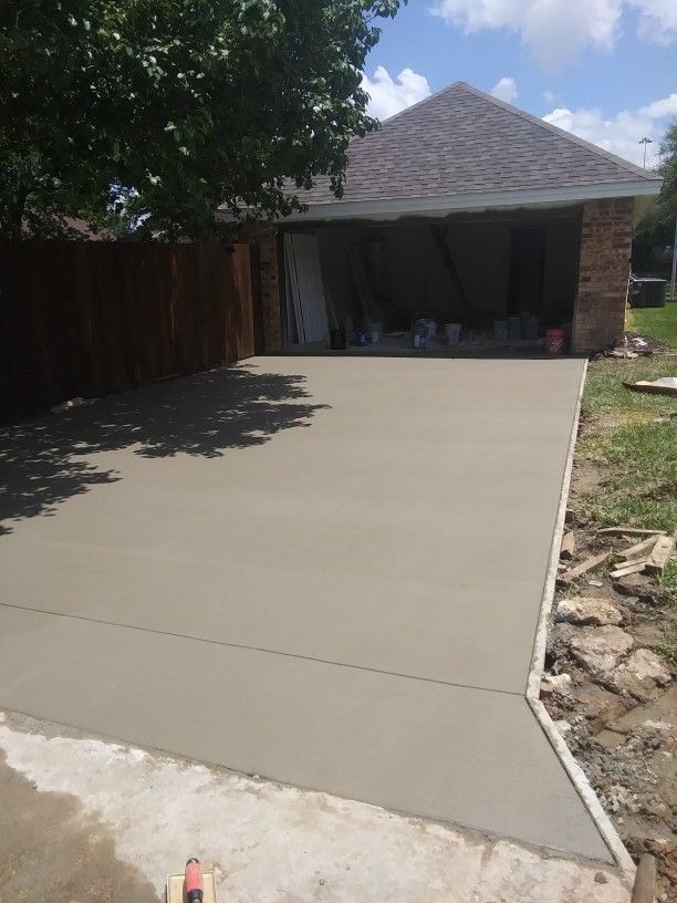 We Do Concrete Work Draweys. Patios Walls Sidewallks