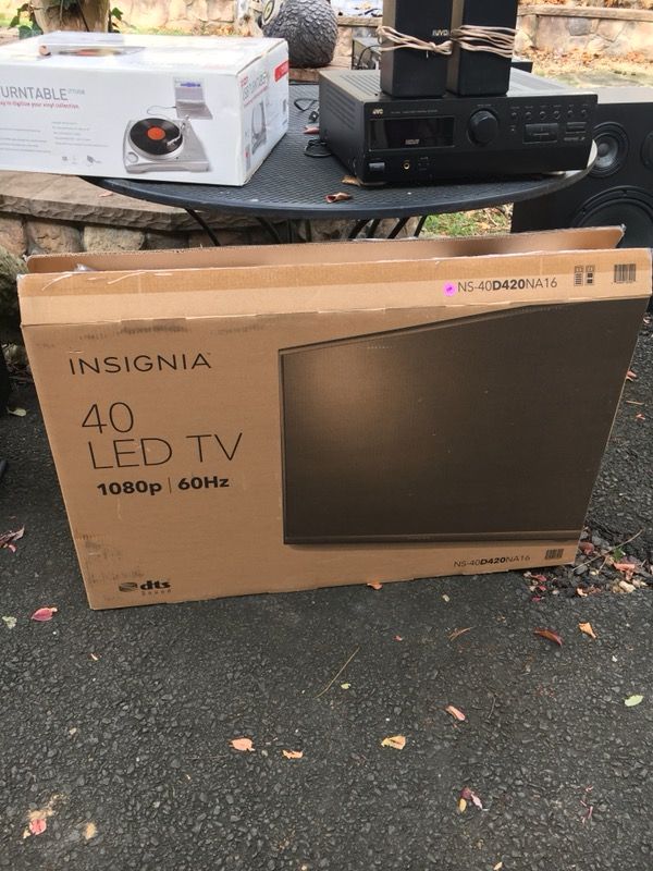 40” insignia led tv