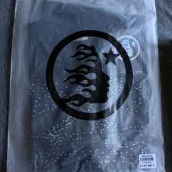 Hellstar tee black with rhinestones NFC tag