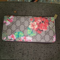 Gucci Wallet