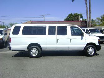 Ford E350 Van